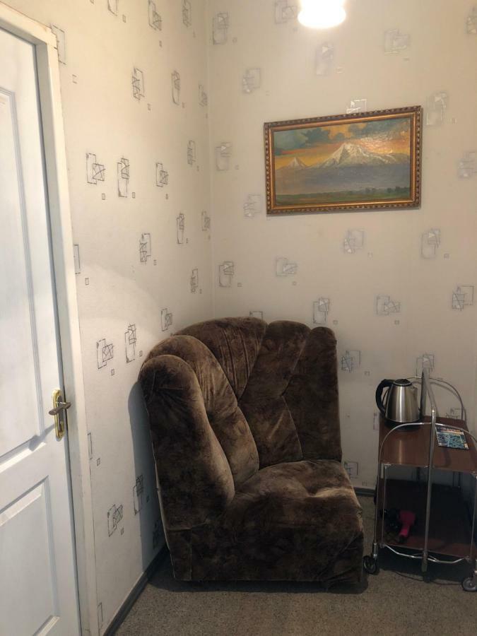 Second Room Erivan Exterior foto